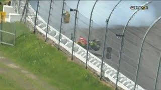 2017 ABC Supply 500  Ryan HunterReay crashes during qualify [upl. by Elleina]