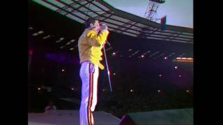 Queen  Another One Bites The Dust Live at Wembley 11071986 [upl. by Yendirb650]