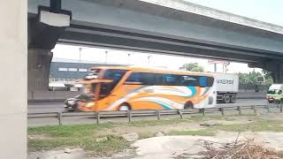 CCTV TOL TRUCK MELINTAS DAN BUS PARIWISATA trailer [upl. by Ezitram]