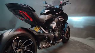 Ducati Diavel V4 2024  Akrapovic [upl. by Dlnaod]