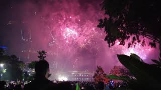 New Years Eve Fireworks 2023 Brisbane South Bank 4K [upl. by Macleod566]