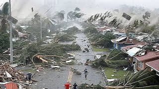 Pray for Queensland Storm hail thunder and wind attack many towns [upl. by Aneerahs]