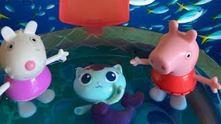 MERCAT Teaches PEPPA PIG to Swim [upl. by Suckram]