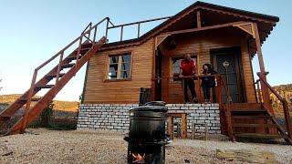 WE HAD A GREAT DAY WITH MY SON AT SERKAN BİLGİNS WOODEN HOUSE WE ROASTED ON THE CAMPING STOVE [upl. by Thom]