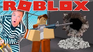 HELP PAPA JAKE ESCAPE FROM ROBLOX PRISON CHALLENGE [upl. by Nivle]