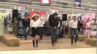 COMANCHEROS  Animation Country 50 ans Carrefour  Alençon 61 [upl. by Nimra392]