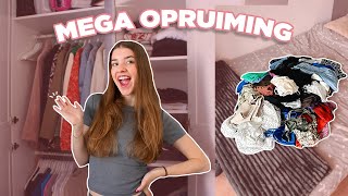 MEGA kledingkast OPRUIMING 👗✨ alles opruimen en uitzoeken ☆ Zenne Bakens [upl. by Anihs]