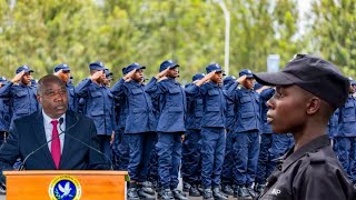 VIDEO😳ABANA BATO BABA POLISI BATUNGUYE MINISITIRI  BAGENERA UBUTUMWA BUKOMEYE HE KAGAME [upl. by Ardnuhsed]