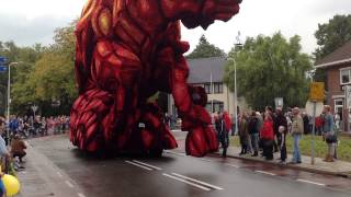 Bloemencorso Lichtenvoorde 2015  Corsogroep Hooiland [upl. by Perri]