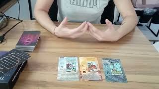 Tirada Simple para aprender a leer el tarot witchy claudron [upl. by Dnana]