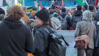 Scenes at this evenings protests at SOAS for and against the wonderful Francesca Albanese [upl. by Nnaytsirk]