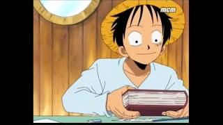 Luffy sintéresse à un livre de Robin VF [upl. by Arvad544]