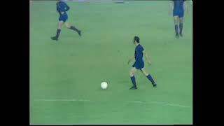 European Cup semi final 2nd leg Barcelona  Leeds United 11 23 April 1975 Cruyff vs Bremmer [upl. by Burnett144]