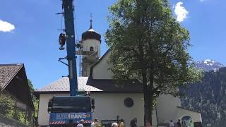 Schoppernau Neue Glocken in Turm gehoben [upl. by Clippard]