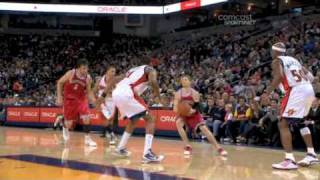 Andrew Bogut dunks on Kelenna Azubuike [upl. by Htaeh]