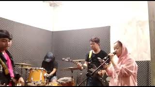 ST12  Cari Pacar Lagi Jamming by QyuVyu [upl. by Ayiotal]