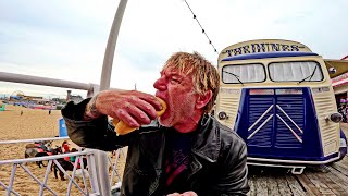 STREET FOOD UK GT Yarmouth Sea Front Street Food UK Style [upl. by Tildi542]