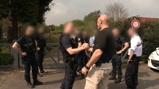 Aulnaysousbois le remède pour les policiers en manque daction [upl. by Ahsatan899]