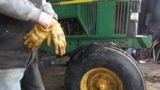 John Deere Oil change [upl. by Amlas]