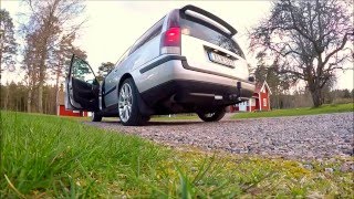 Volvo V70 D5 Idle and revving [upl. by Redliw]