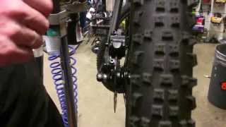 How to adjust hydraulic disc brakes bicycles [upl. by Tarryn]