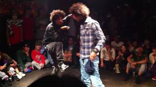 Hook Up HIPHOP les twins【HD】 [upl. by Netsirhk]