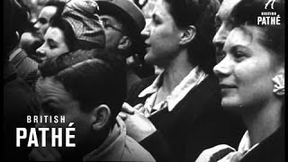 Victory Parade Paris 1946 [upl. by Auoh]