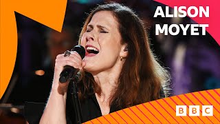 Alison Moyet  Such Small Ale Radio 2 Piano Room [upl. by Vesta]