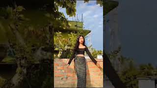 Duniya rakhu jooto ke niche ytviral ytshort [upl. by Gorey]