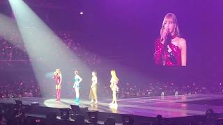 Day2 น่ารักก ลิซ่าแซวเจนนี่ขอลดราคากับแม่ค้าampแชงร้องเพลงเบาๆ BLACKPINK BLACKPINK2019WORLDTOURinBKK [upl. by Kenric116]