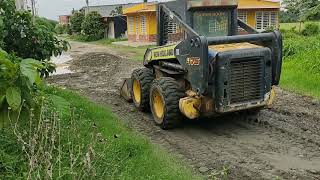 minicargador trabajando en carreteras 🚩🚜 minicargador new holland trabajando 🦺 [upl. by Stead339]