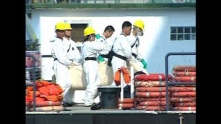 Collision entre deux bateaux de passagers à Hong Kong 36 morts [upl. by Royd566]