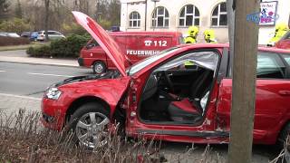 Unfall mit eingeklemmter Person in Lichtenstein Sachsen 04042012 [upl. by Rheinlander]