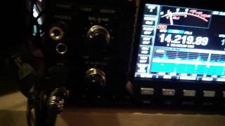 Rode Procaster mic on a ICOM IC7600 [upl. by Zolnay]