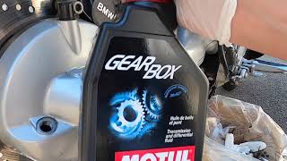 BMW K1200RS 3 エンジンファイナルギアオイル交換＃2 K1200RS  3 Engine Final Gear Oil Change＃2 [upl. by Macfadyn]