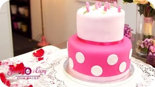 Hochzeitstorte mit Erdbeeren backen  Sweet amp Easy  Enie backt  sixx [upl. by Noryd]