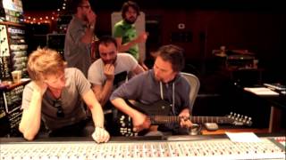 MUSE  Plug in baby  Acoustic  RARE Version [upl. by Heiner]