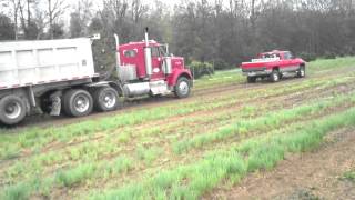 Dodge Cummins Pulls A Stuck 84000 lb Kenworth [upl. by Welcome]