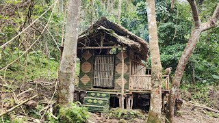 A new day for a girlBuilding a bathroom with bamboo  A girls life alone in the forest  Wild Life [upl. by Ajad233]