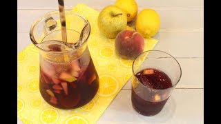 Sangría de vino  Receta fácil de bebida de verano [upl. by Fawcette]