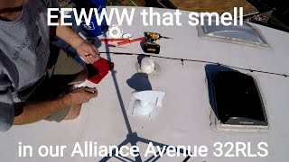 EEWWW that smell in our Alliance Avenue 32RLS [upl. by Eelreveb]