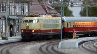 Modelleisenbahn Hessisch Lichtenau Spur H0 Holle Modellbahn mit RheingoldExpress [upl. by Shirlee233]