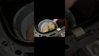 how to cook frozen beef burger in salter air fryer [upl. by Friedlander235]