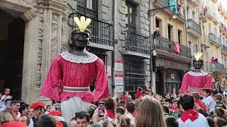 Gigantes de Pamplona despedida San Fermín 2022 iruñeko erraldoiak [upl. by Lose]