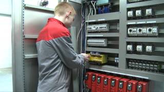 Bac Pro Electrotechnique  Lycée Lamennais [upl. by Ansaev659]