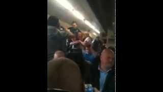 Coro a Mario Balotelli  I tifosi in treno cantanoflv [upl. by Yelak]