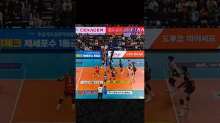 Tikungan tajam Mega 😅 amazing spike redsparks megawatihangestridikorea spikebledos [upl. by Toblat993]