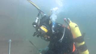 Bossong underwater pullout test [upl. by Eduardo]