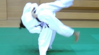 Judo  Utsuri Goshi  移腰 [upl. by Nedearb]