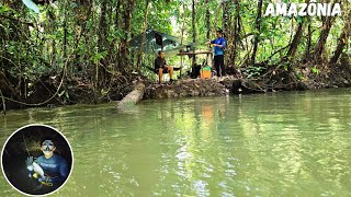 🏕🎣ACAMPAMOS E PESCAMOS DE MERGULHO na margem de um RIO IGARAPÉ da AMAZÔNIA [upl. by Irene198]